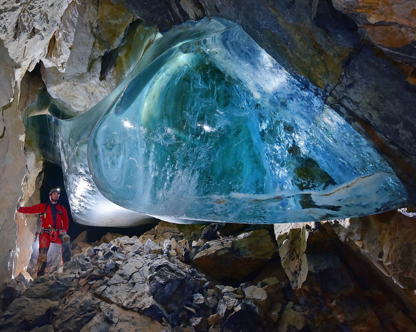 Grotte Devaux, Cirque de Gavarnie